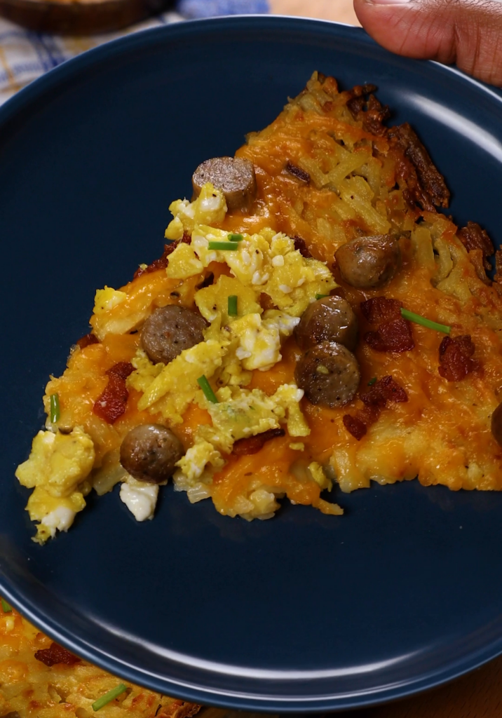 Breakfast Pizza with Hash Brown Crust