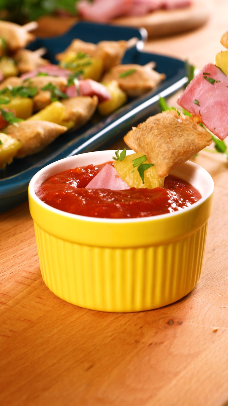 Easy Home Meals logo