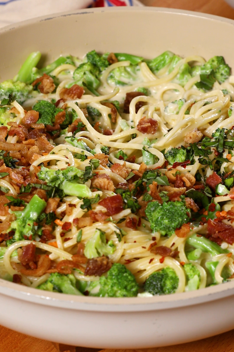 One-Pot Creamy Borccoli Pasta